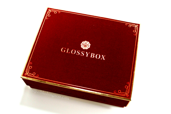 Glossybox Holiday 2014 Limited Edition Box // Sneak Peek!!