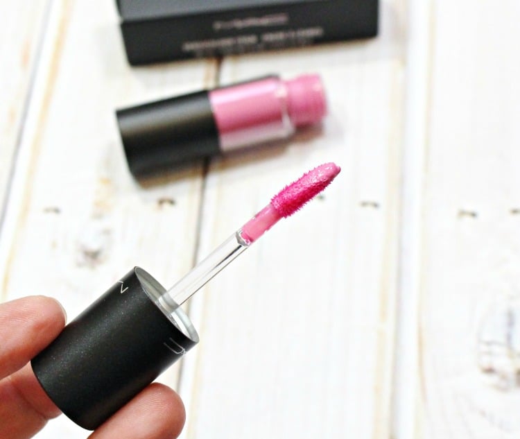 MAC Constant Craving Versicolour Stain applicator