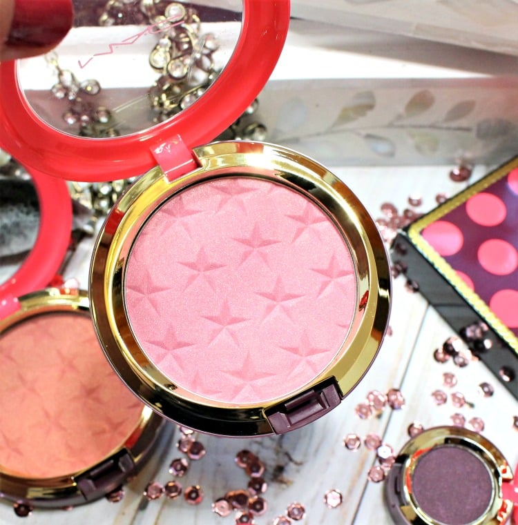 mac-yum-yum-yum-magic-dust-powder-nutcracker-sweet-holiday-swatches-review-swatch-pics